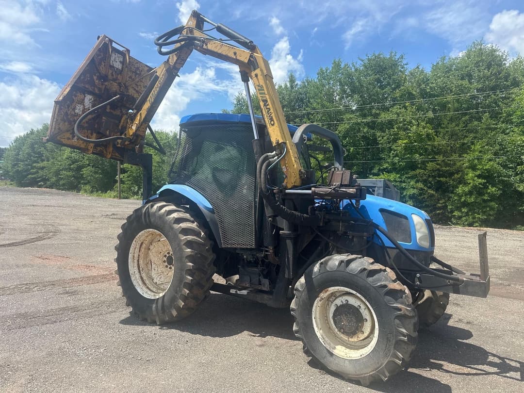 Image of New Holland TS115A Primary image