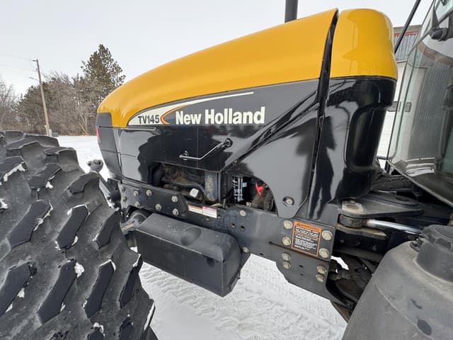 Image of New Holland TV145 equipment image 4