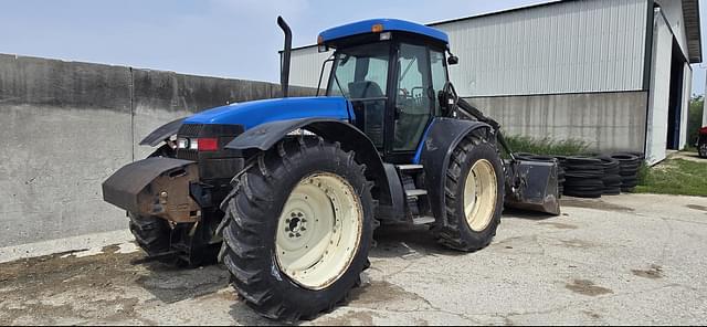 Image of New Holland TV145 equipment image 2