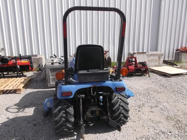 Image of New Holland TZ18DA equipment image 4