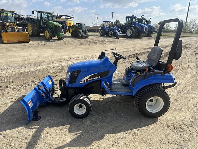 Image of New Holland TZ18DA equipment image 1