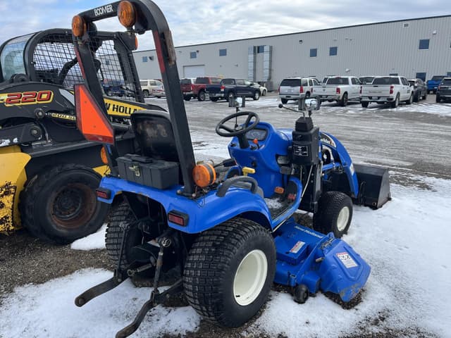 Image of New Holland TZ22DA equipment image 2