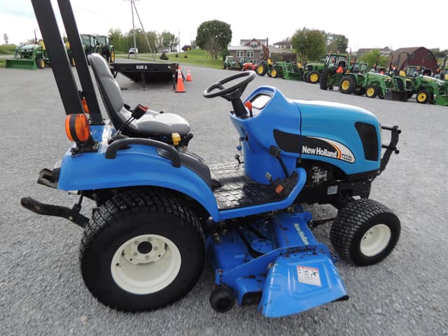 Image of New Holland TZ22DA equipment image 3