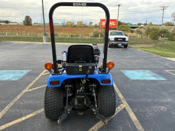 Image of New Holland TZ25DA equipment image 3