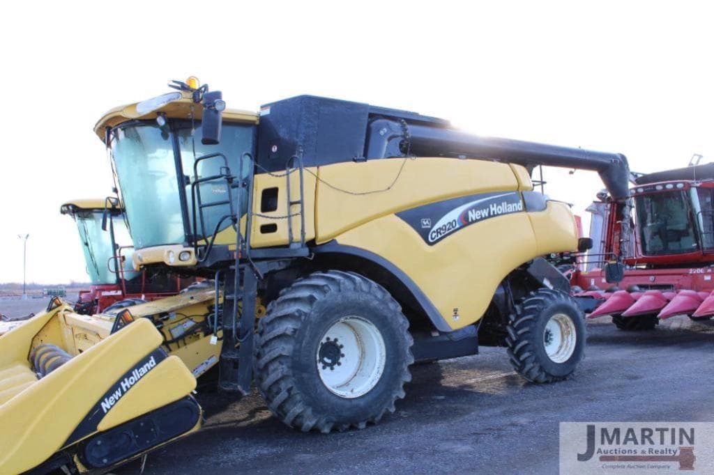 Image of New Holland CR920 Primary image