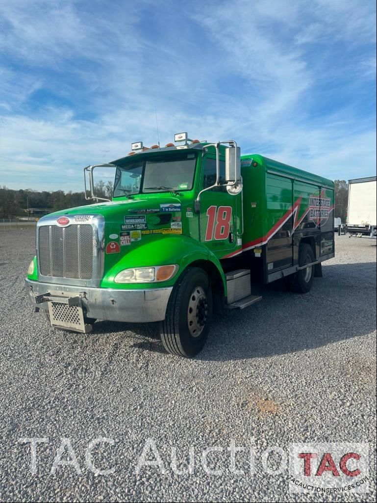 Main image Peterbilt 335