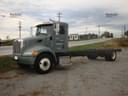 2005 Peterbilt 335 Image