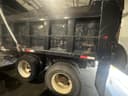 2005 Peterbilt 335 Image