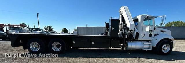 Image of Peterbilt 335 equipment image 3