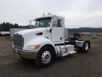 Main image Peterbilt 335