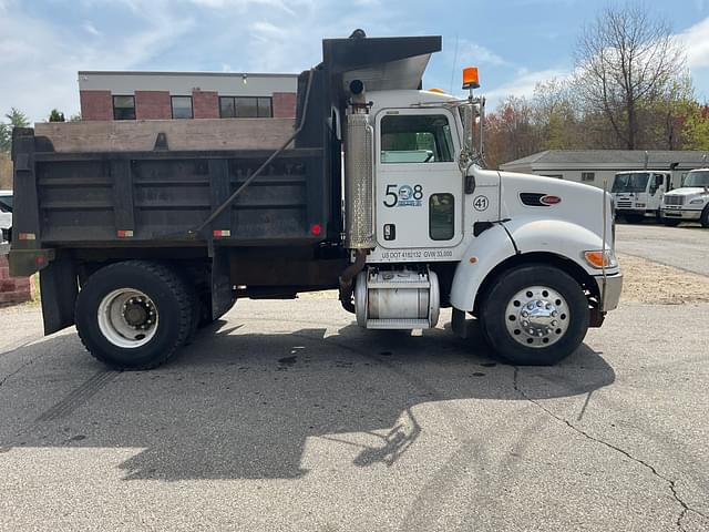 Image of Peterbilt 335 equipment image 3