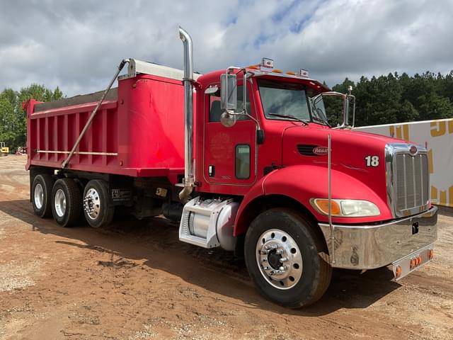 Image of Peterbilt 335 equipment image 2