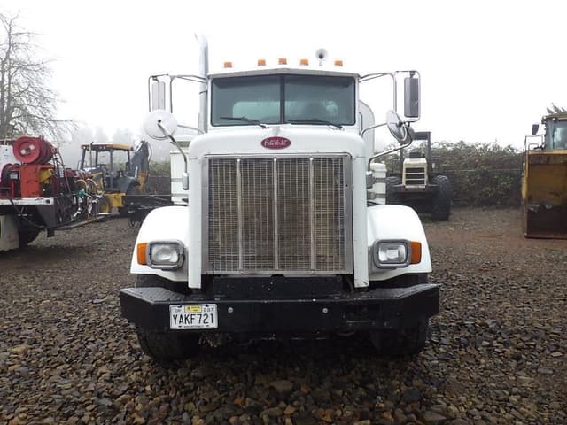 Image of Peterbilt 357 equipment image 1