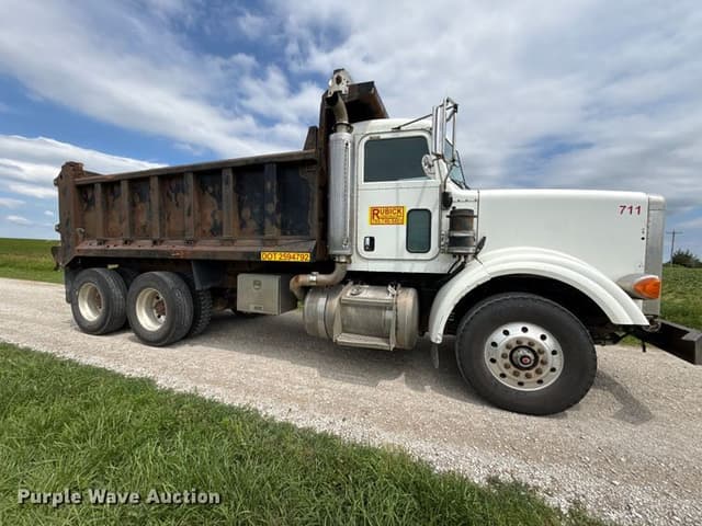 Image of Peterbilt 357 equipment image 3