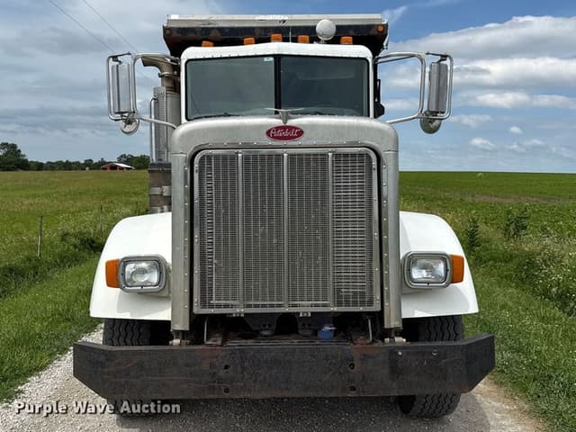 Image of Peterbilt 357 equipment image 1