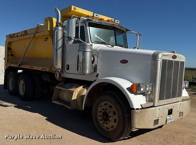 Image of Peterbilt 378 equipment image 2