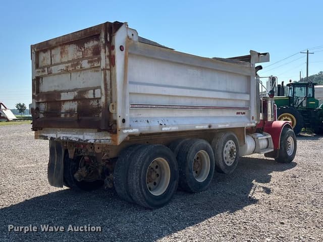 Image of Peterbilt 378 equipment image 4