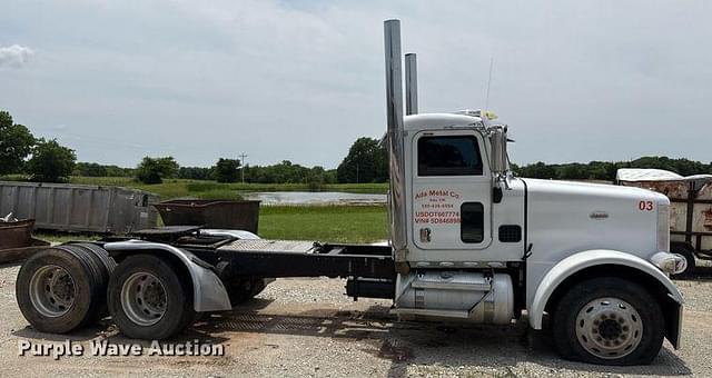 Image of Peterbilt 378 equipment image 3