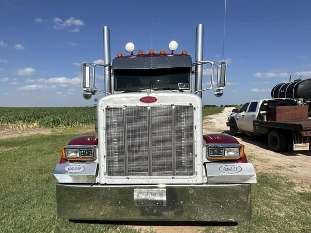Image of Peterbilt 379 equipment image 4