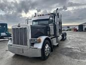 Thumbnail image Peterbilt 379 14