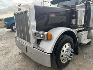 Main image Peterbilt 379 16