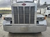 Thumbnail image Peterbilt 379 17