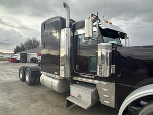 Main image Peterbilt 379 20