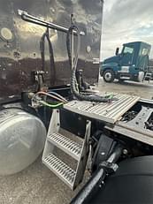 Main image Peterbilt 379 27