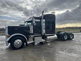 Main image Peterbilt 379 3