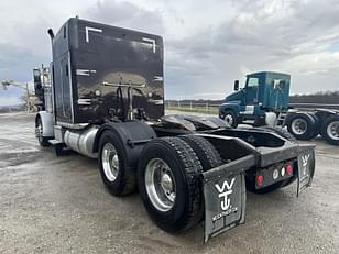 Main image Peterbilt 379 6