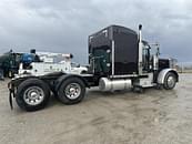 Thumbnail image Peterbilt 379 9