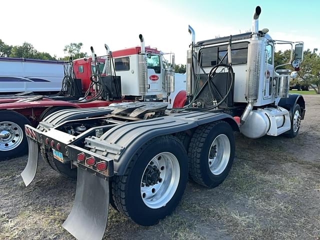 Image of Peterbilt 379 equipment image 3