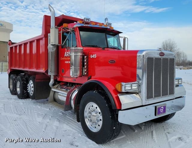 Image of Peterbilt 379 equipment image 2