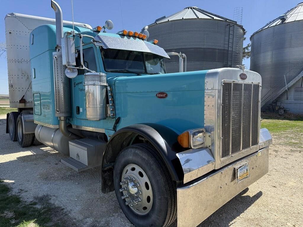Image of Peterbilt 379 Primary image