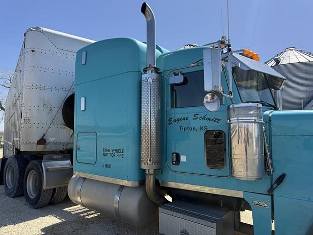 Image of Peterbilt 379 equipment image 4