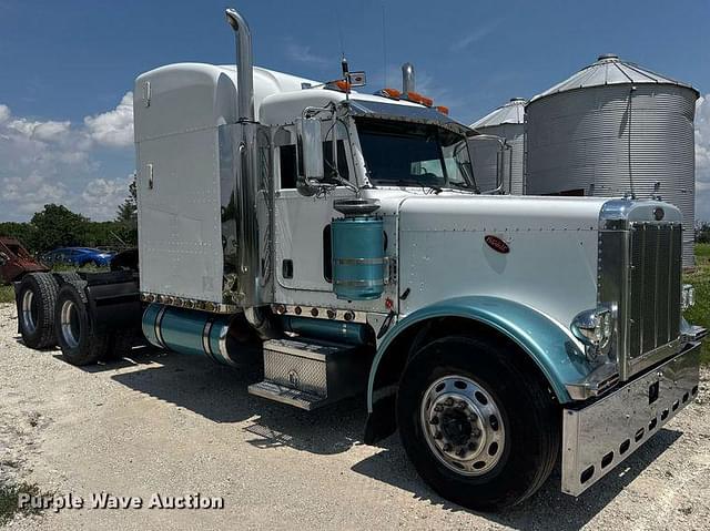 Image of Peterbilt 379 equipment image 2