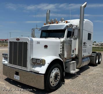 Main image Peterbilt 379