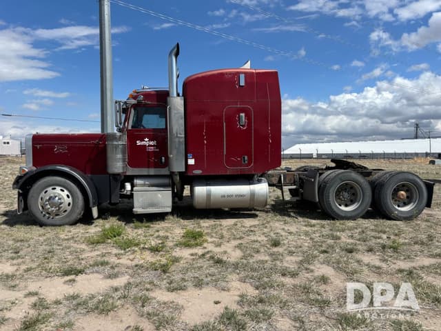 Image of Peterbilt 379 equipment image 4