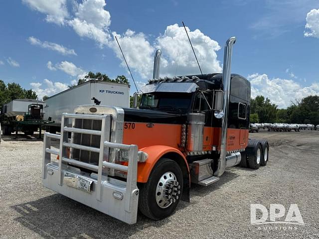 Image of Peterbilt 379 equipment image 1