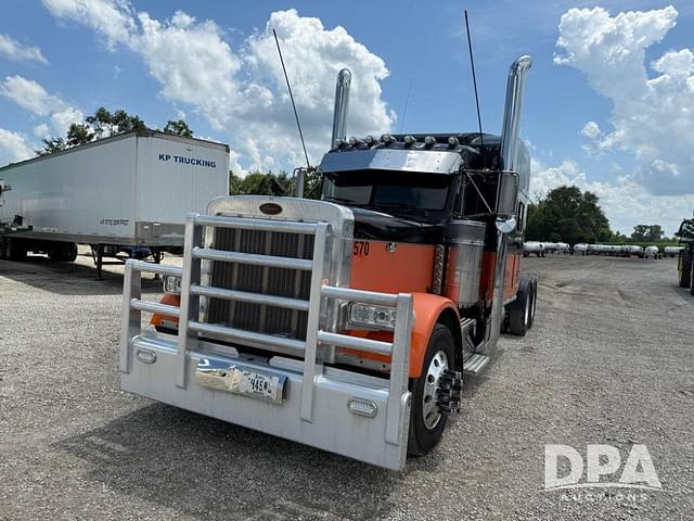 Image of Peterbilt 379 equipment image 2