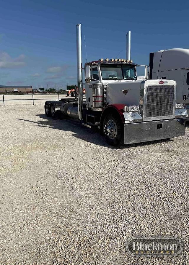 Image of Peterbilt 379 equipment image 3