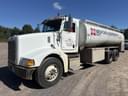 2005 Peterbilt 385 Image