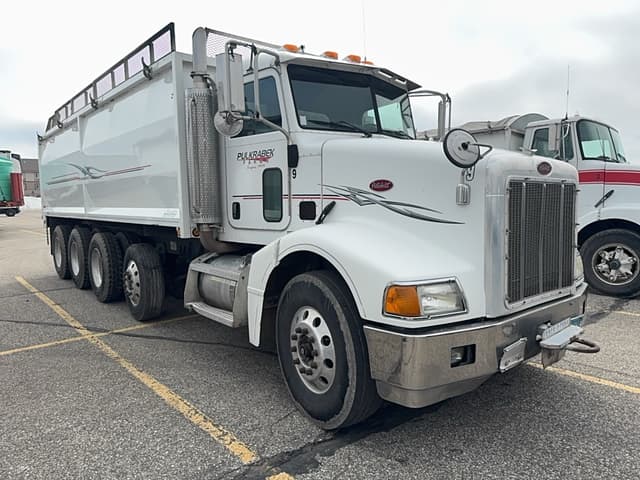 Image of Peterbilt 385 equipment image 2