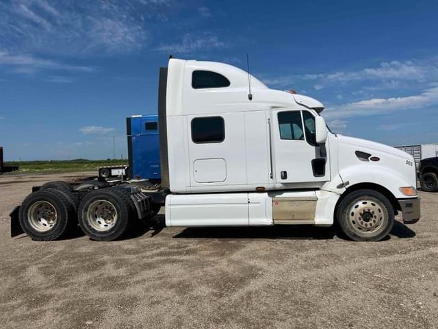 Image of Peterbilt 387 equipment image 3