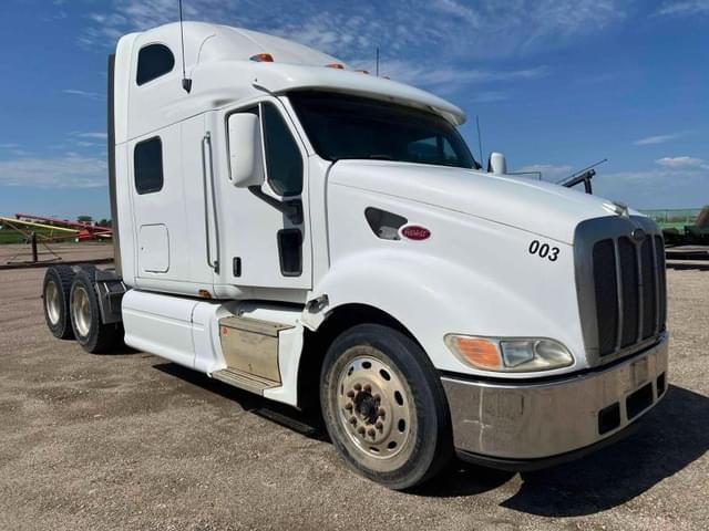 Image of Peterbilt 387 equipment image 2