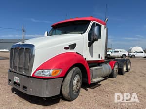 2005 Peterbilt 387 Image