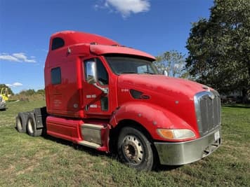 Main image Peterbilt 387