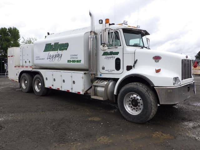 Image of Peterbilt PB330 equipment image 2