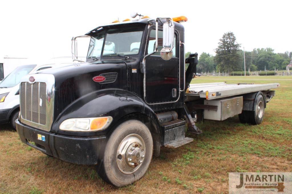 Image of Peterbilt PB335 Primary image