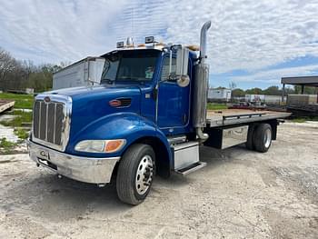 2005 Peterbilt PB335 Equipment Image0